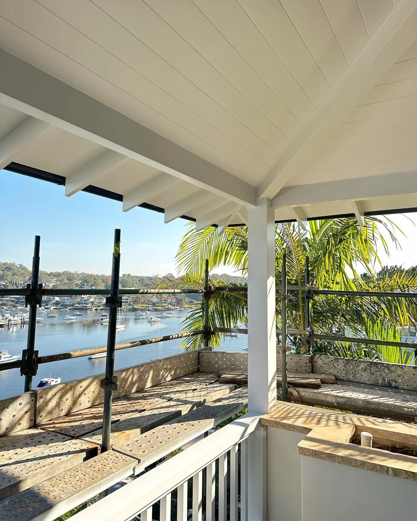 🎨 ✨We&rsquo;re thrilled to share the progress of our latest project at Woolooware Road! The colors are clean, the lines are crisp, and the view is simply stunning. 🌊🌅