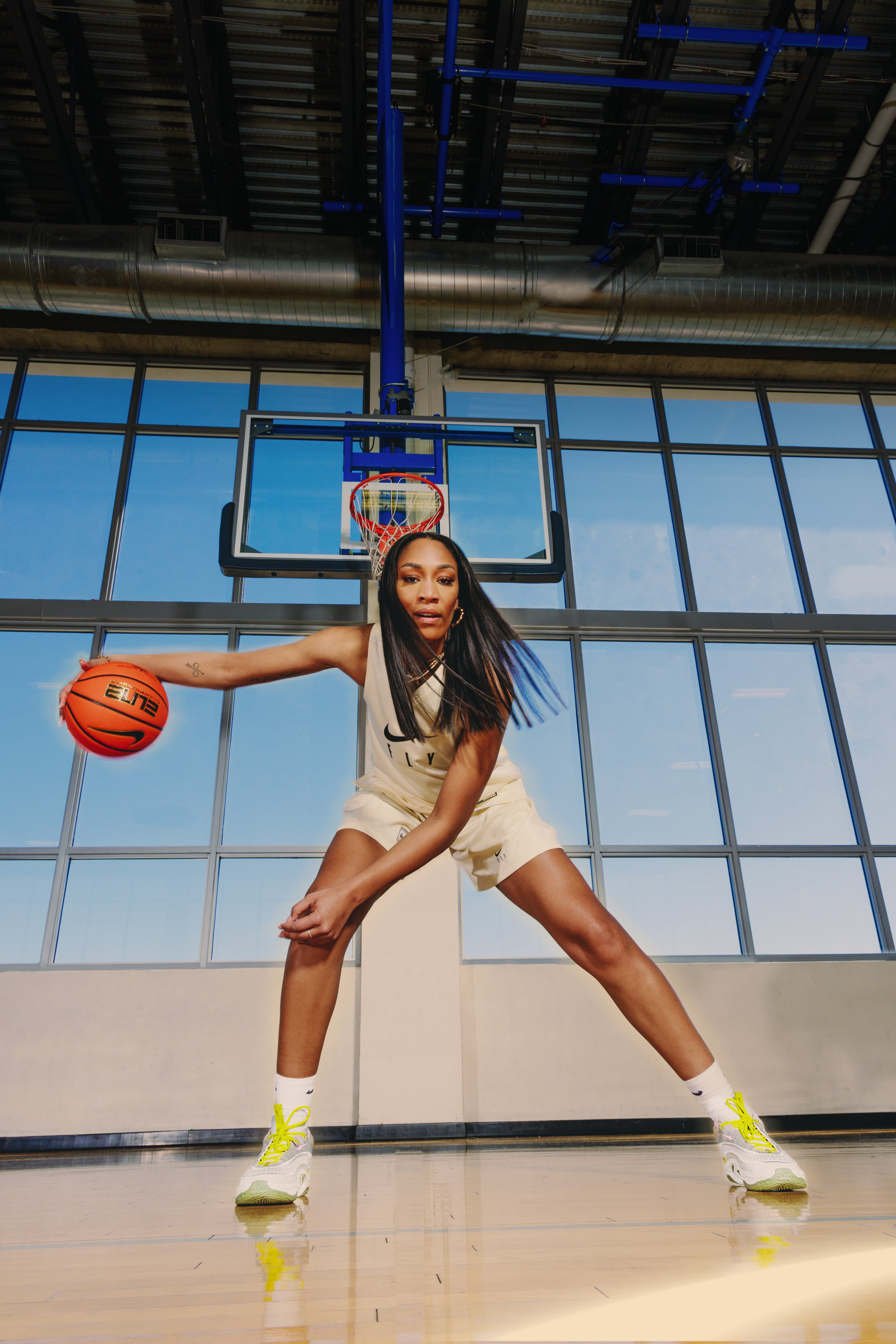 SU23_CosmicUnity_AjaWilson_On-Court_Look1_860.jpg