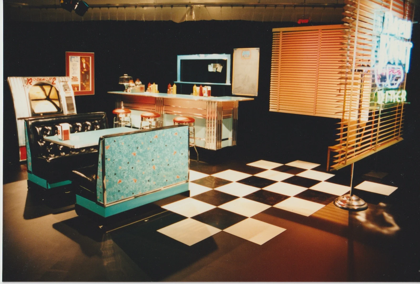 Damn Right Diner Set 2.jpeg