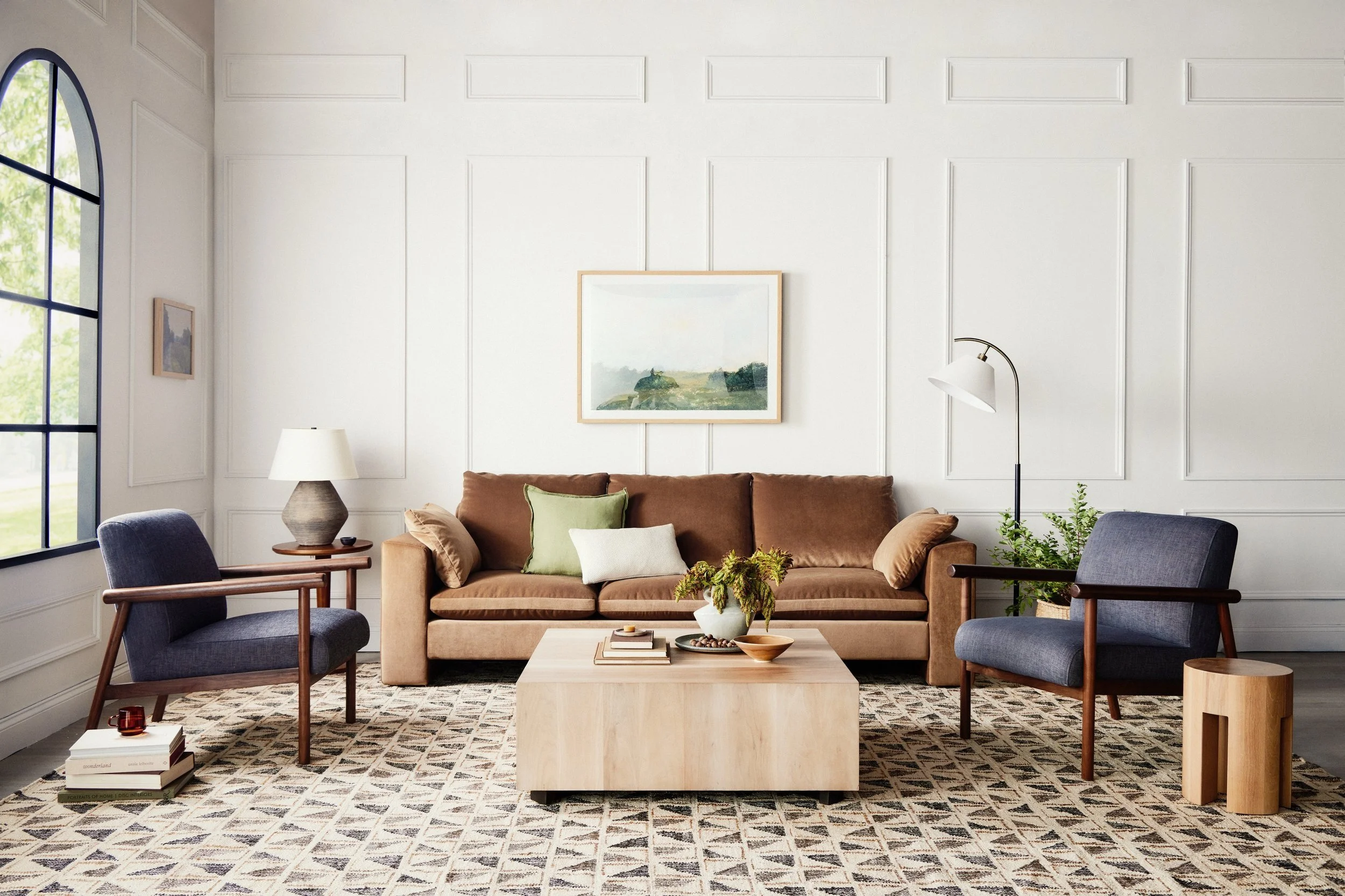 October_Catalog_08_09_22 _Hayley_Main_387.jpg