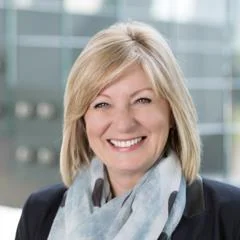 profile photo Tina.jpg