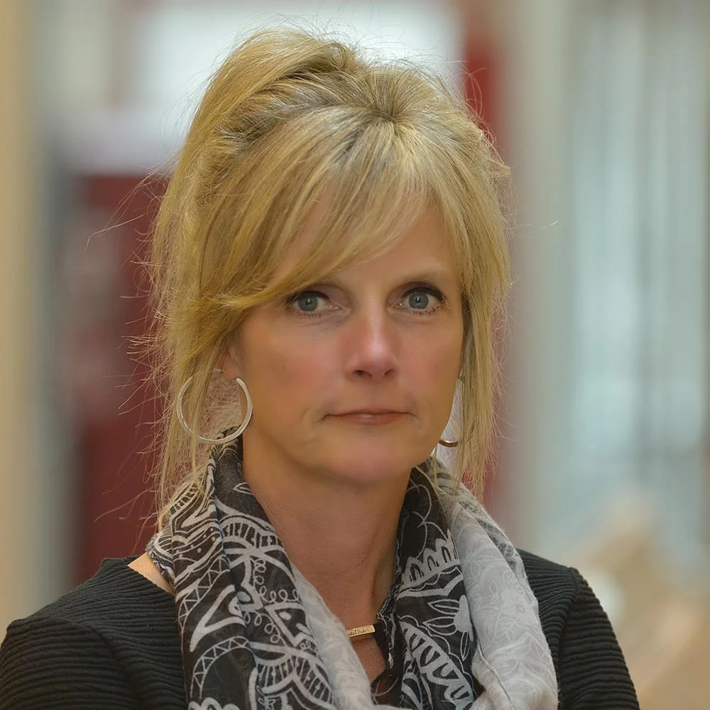 Tracey Mackinnon.jpg