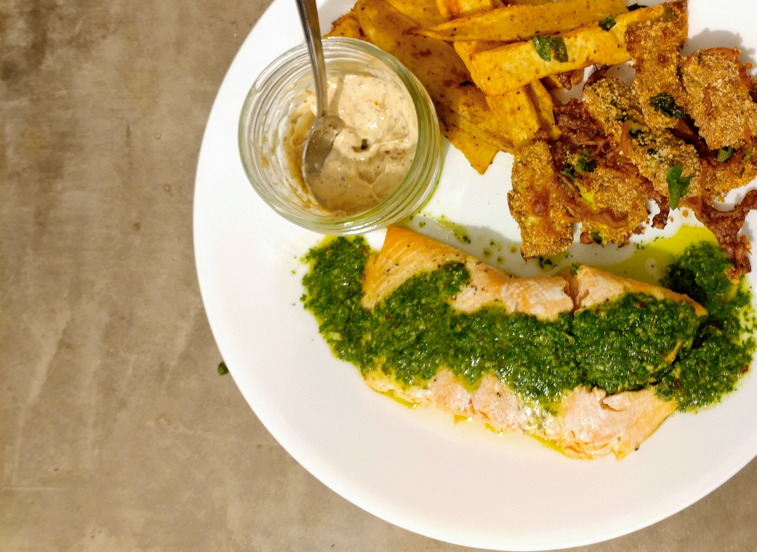 Chimichurri Salmon with Sweet Potato Fries and Sriracha Mayo