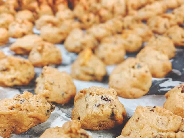 The final outcome..
BBQ Meat Salted Egg Cookies!!
😋😋😋
最终成品。。
肉干咸蛋曲奇！！
.
#chgipoh 
#chgcnyseries 
#bbqmeat #saltedeggyolk