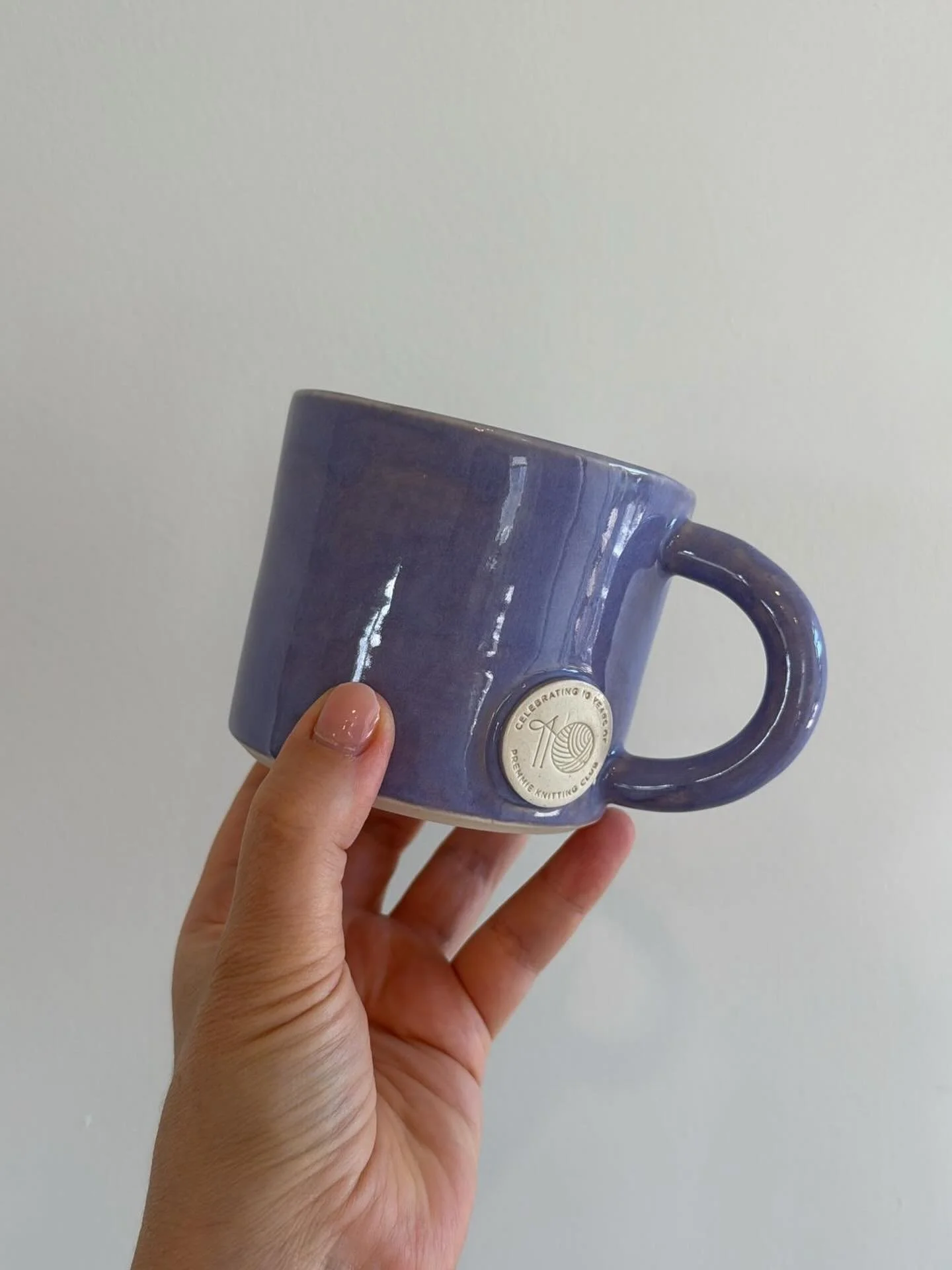 Very exciting seeing Larissa&rsquo;s beautiful 10 year anniversary fundraising mugs making their way into homes 🧶💜 Handmade in Matamata and enjoyed by so many in our community, thanks for the support! 

☕️: @goodwinceramics 
📸: @pippa.diane