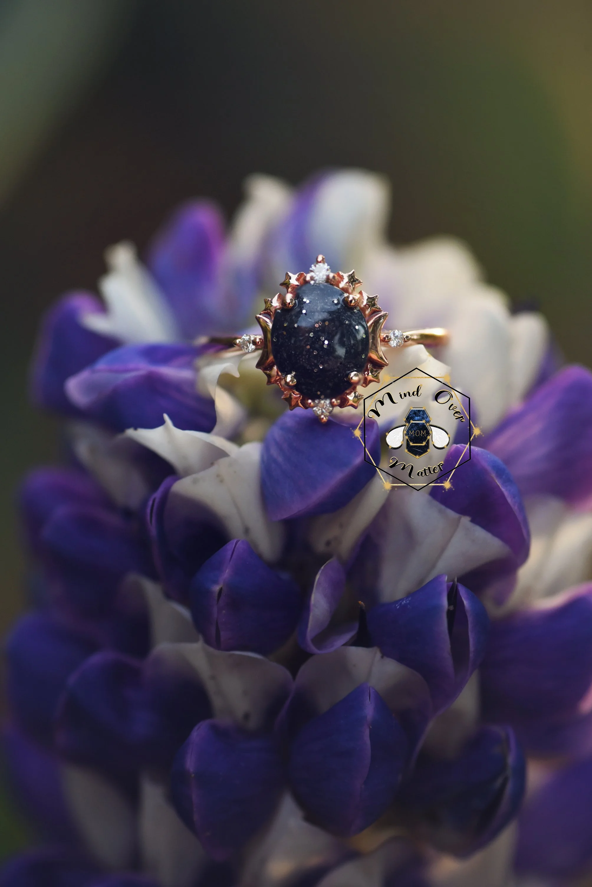 Ash memorial ring with moons and stars