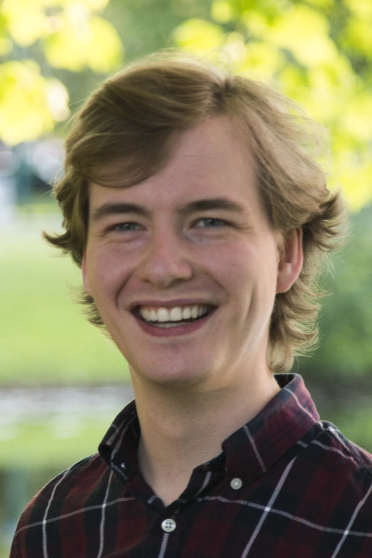 Max Berends The Visionary, outside a dark sense of humor he also guards a large vault of ideas. A creative powerhouse with a key skill for lighting and look development.
