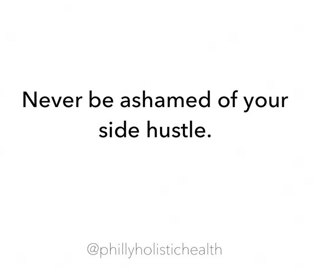 Calling all nannies, waiters, dog walkers, retail workers, etc.🎤
⠀⠀
There is zero shame in having a side hustle. Whether you are grinding at a 9-5 while you pursue your passion on the side or babysitting everyday and being a killer entrepreneur at n