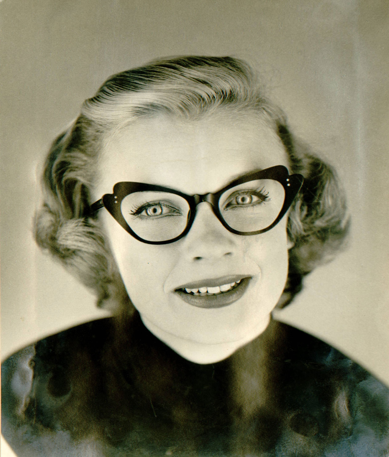 OLIVER GOLDSMITH SPECTACLES