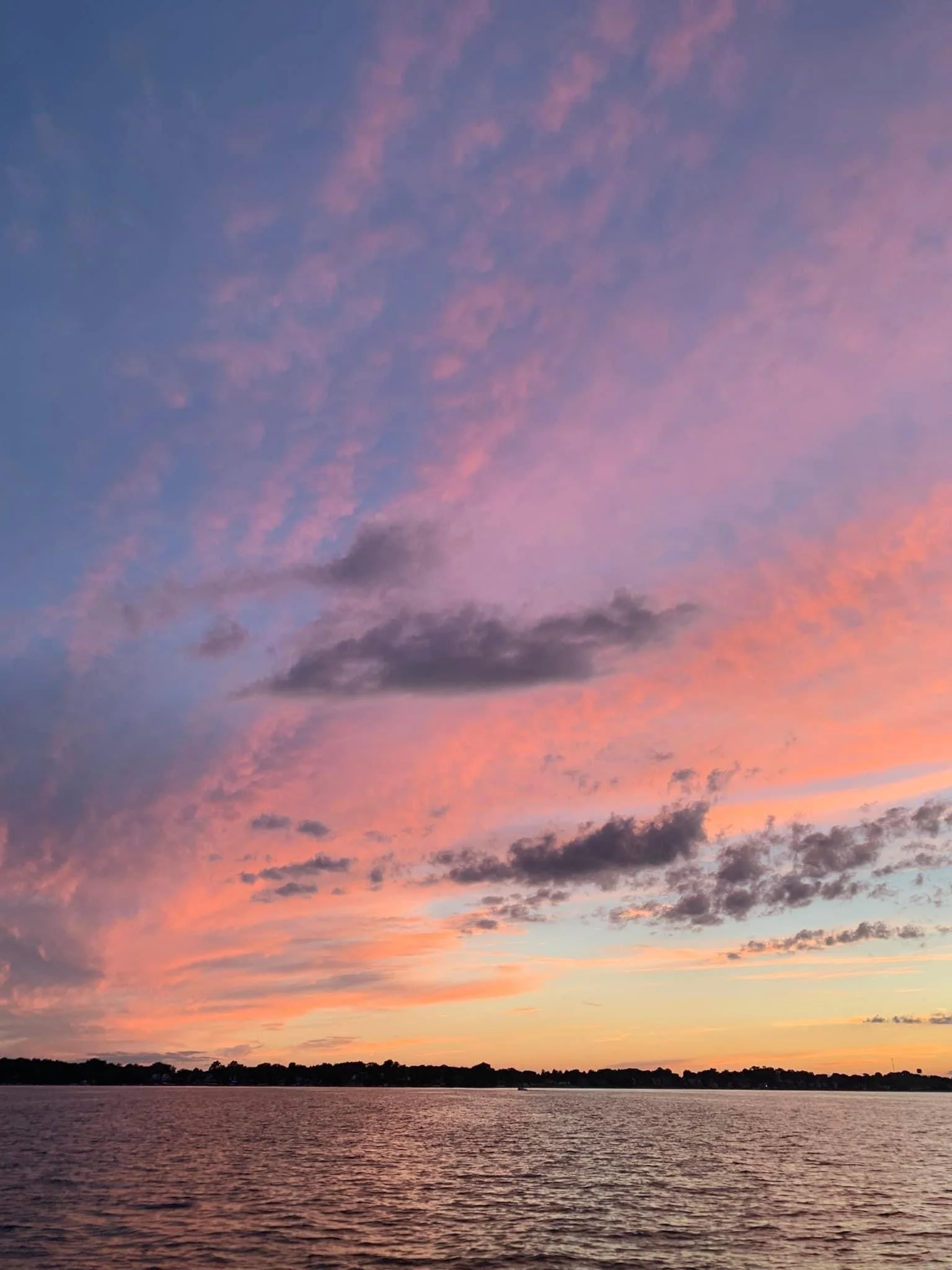 Visit Indiana - Lake Maxinkuckee Article