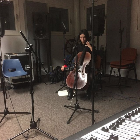 Ecka Mordicai (Cello)