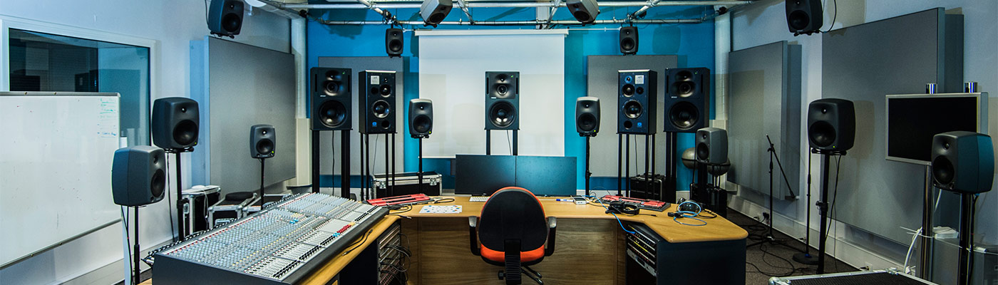 NOVARS-StudioOnePanoramic1400x400.jpg