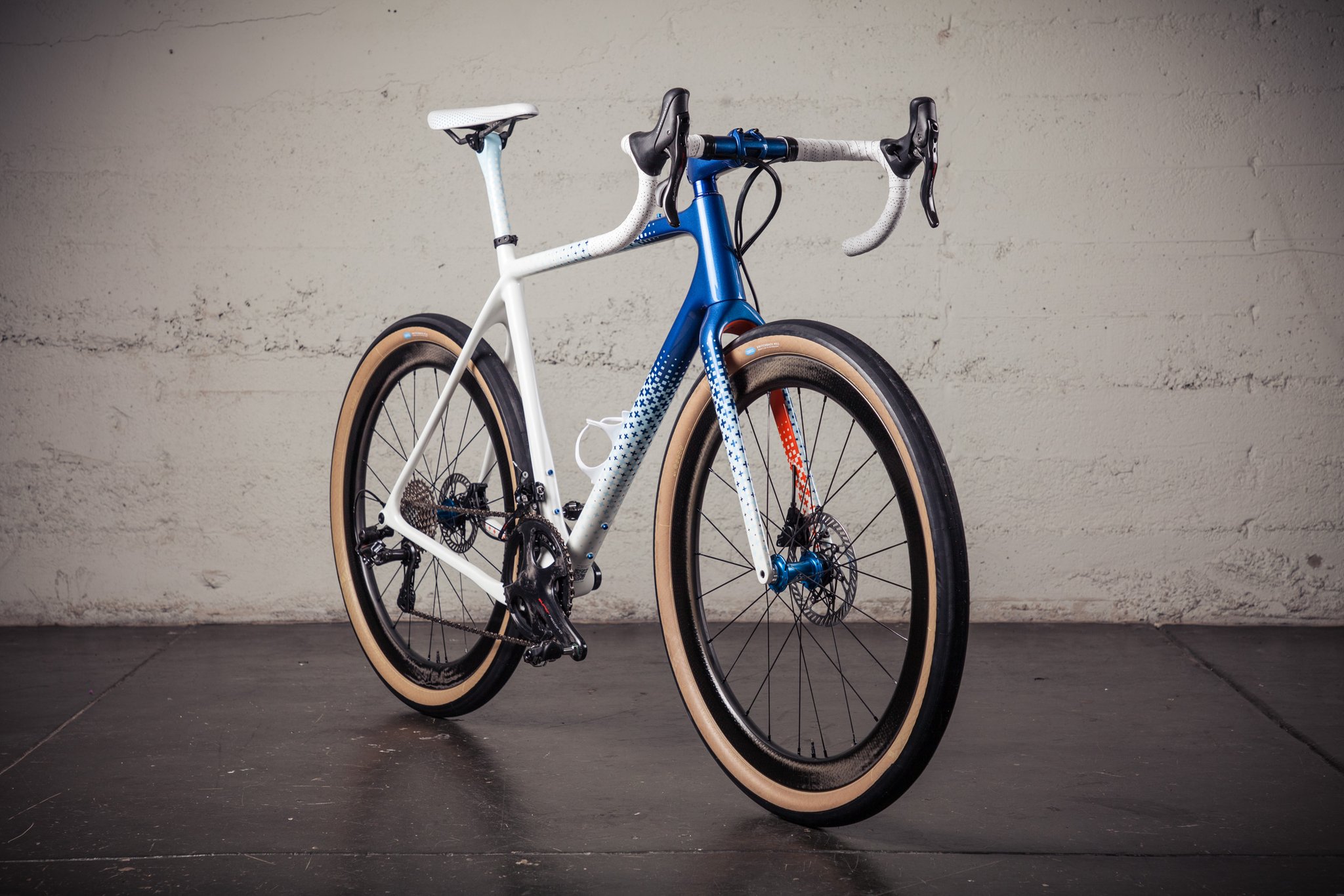 Velocolour Custom Paint And Cycling Bags