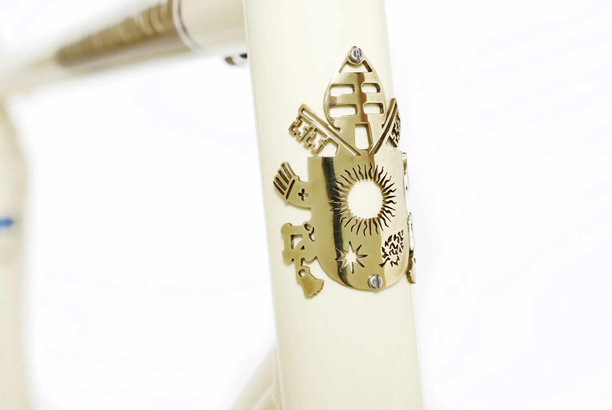 The Pope's Crest for the Pope