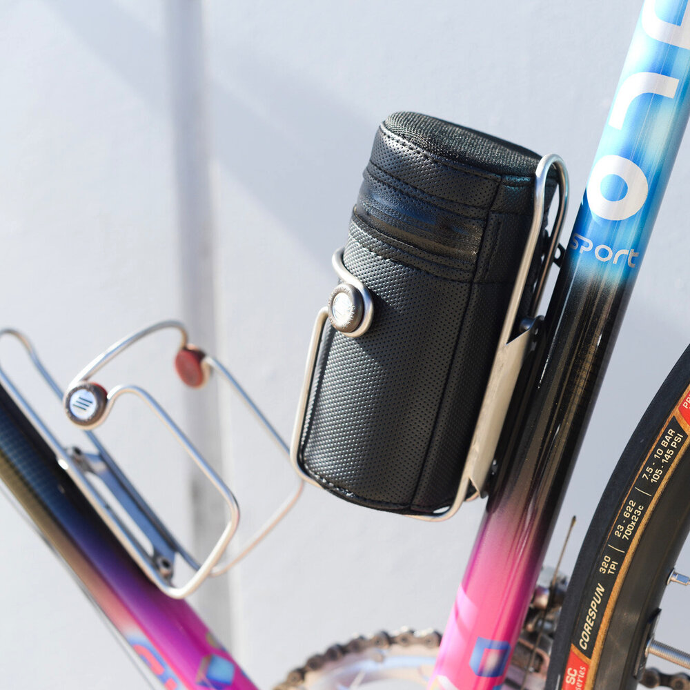 Bewijs Romanschrijver Incubus Bidon Stuff Bag for Cyclists — VéloColour Custom Paint and Cycling Bags