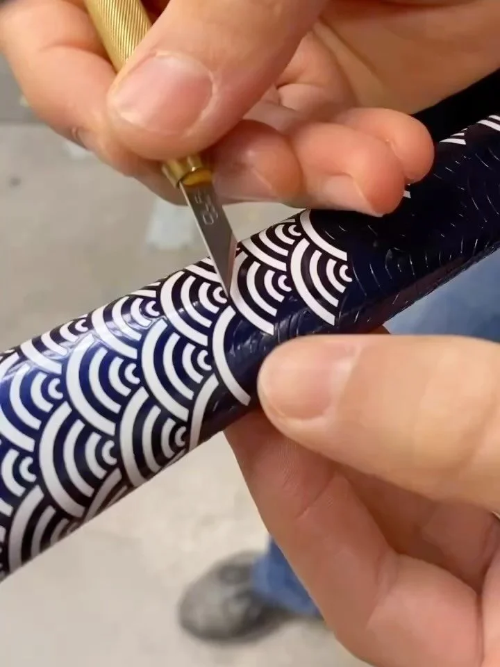 Japan has us thinking of traditional uses of pattern and the art and craft practices that shape spaces and objects. We&rsquo;ve seen this wave motif in many places both modern and historical. This is how we used in a Parlee a little while back.

#vel