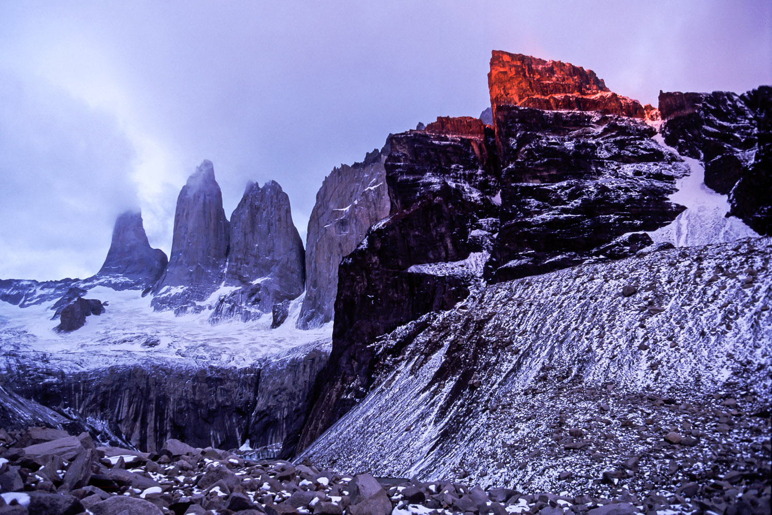 sqsp-chile-neruda-18.jpg