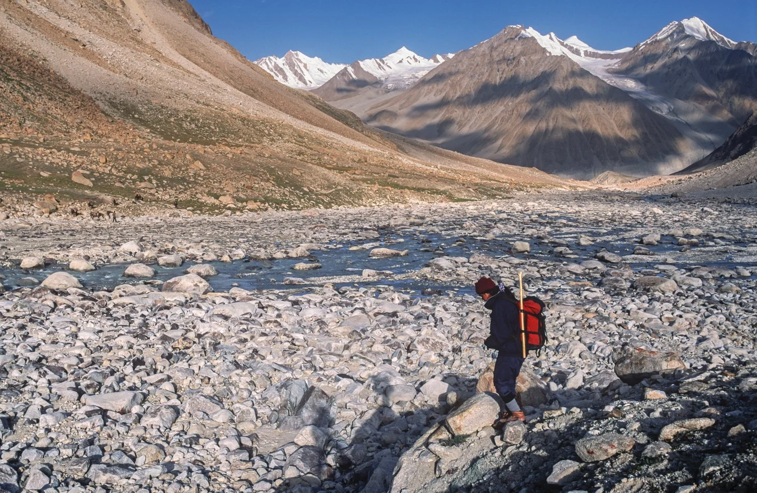 Starting trek along old trade route, Nubra Valley