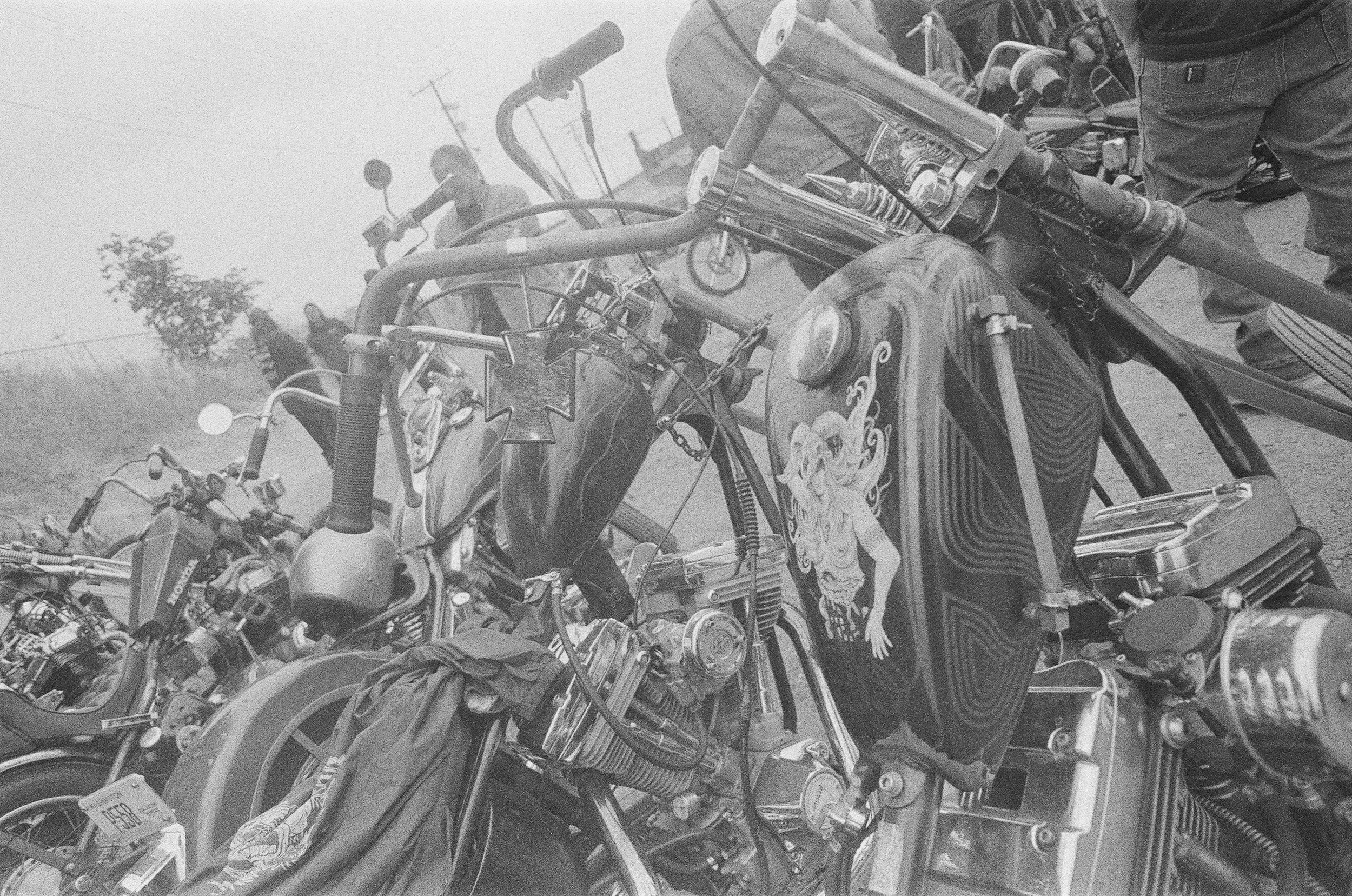 35mm-bw-aug12-1-24.jpg