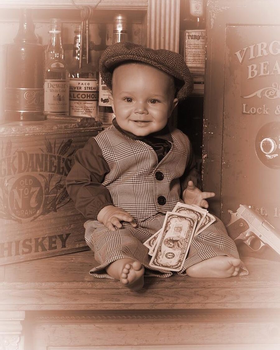 Sweet babies are our kryptonite. This little gangster made our day. We have two locations at 17th and 20th St. on Atlantic Ave. Photographer: Charlott Reynolds #oldtimephotos #oldtimephoto #1920s #gangster #baby #costumes #baller #cutie #child