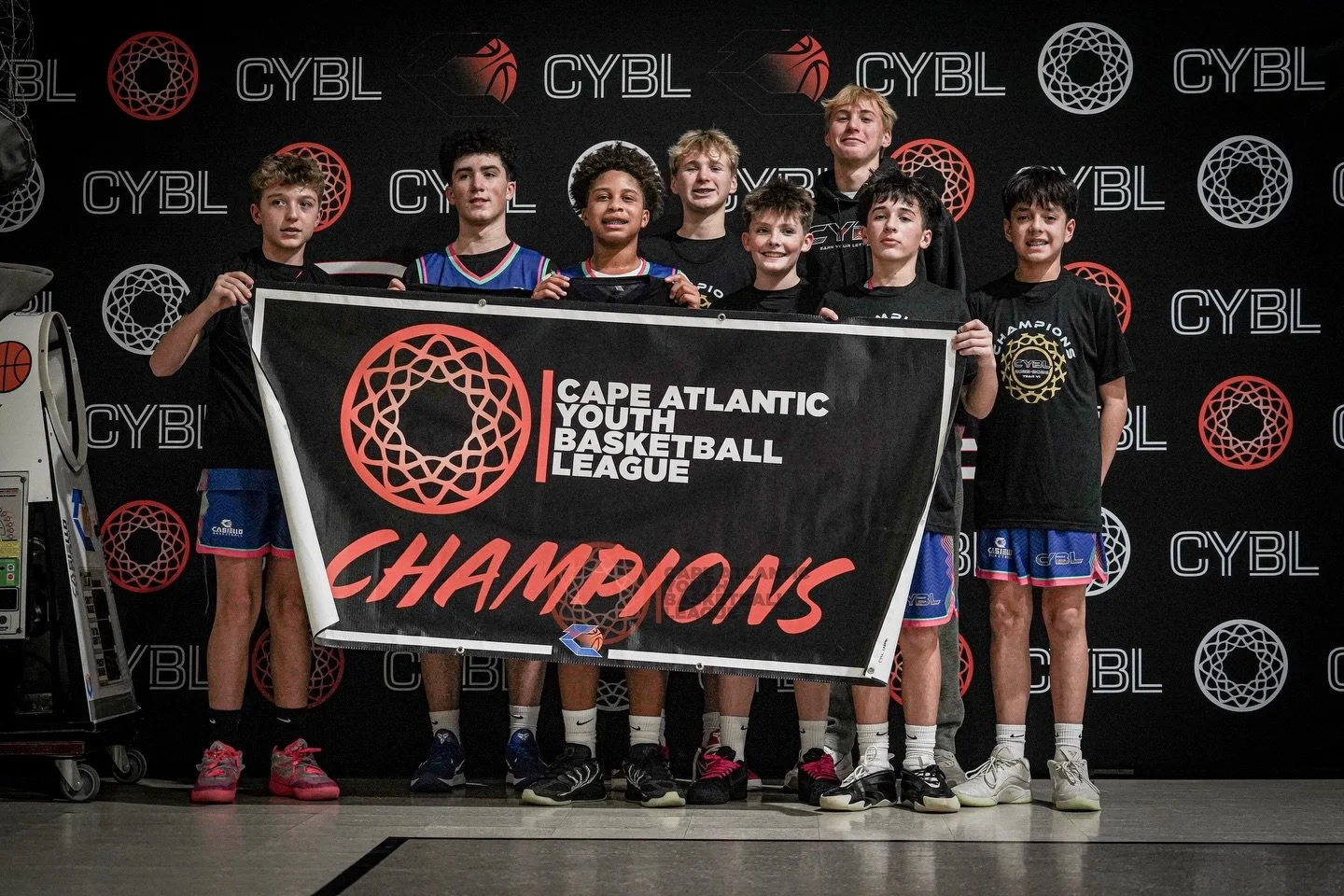 CHAMPS. 💪 team 🟣 led by coach @tigheolek