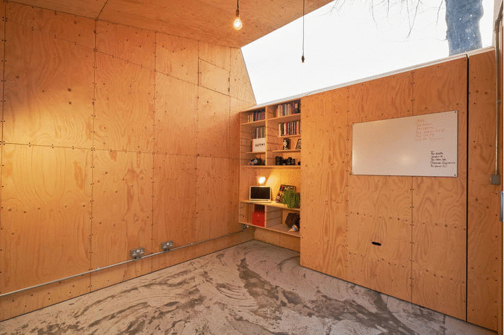 studio_wall.gif