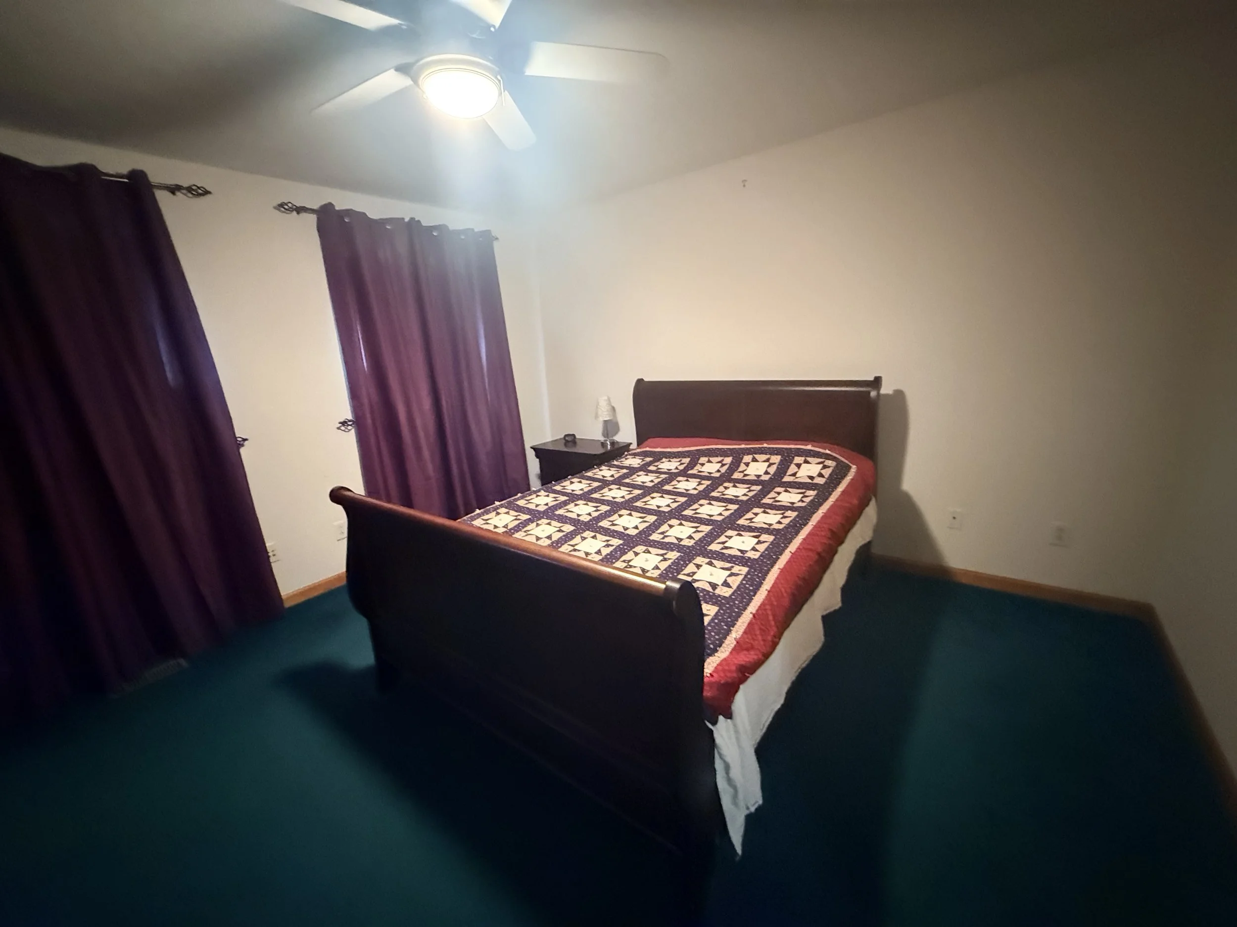 Primary Bedroom: Before 
