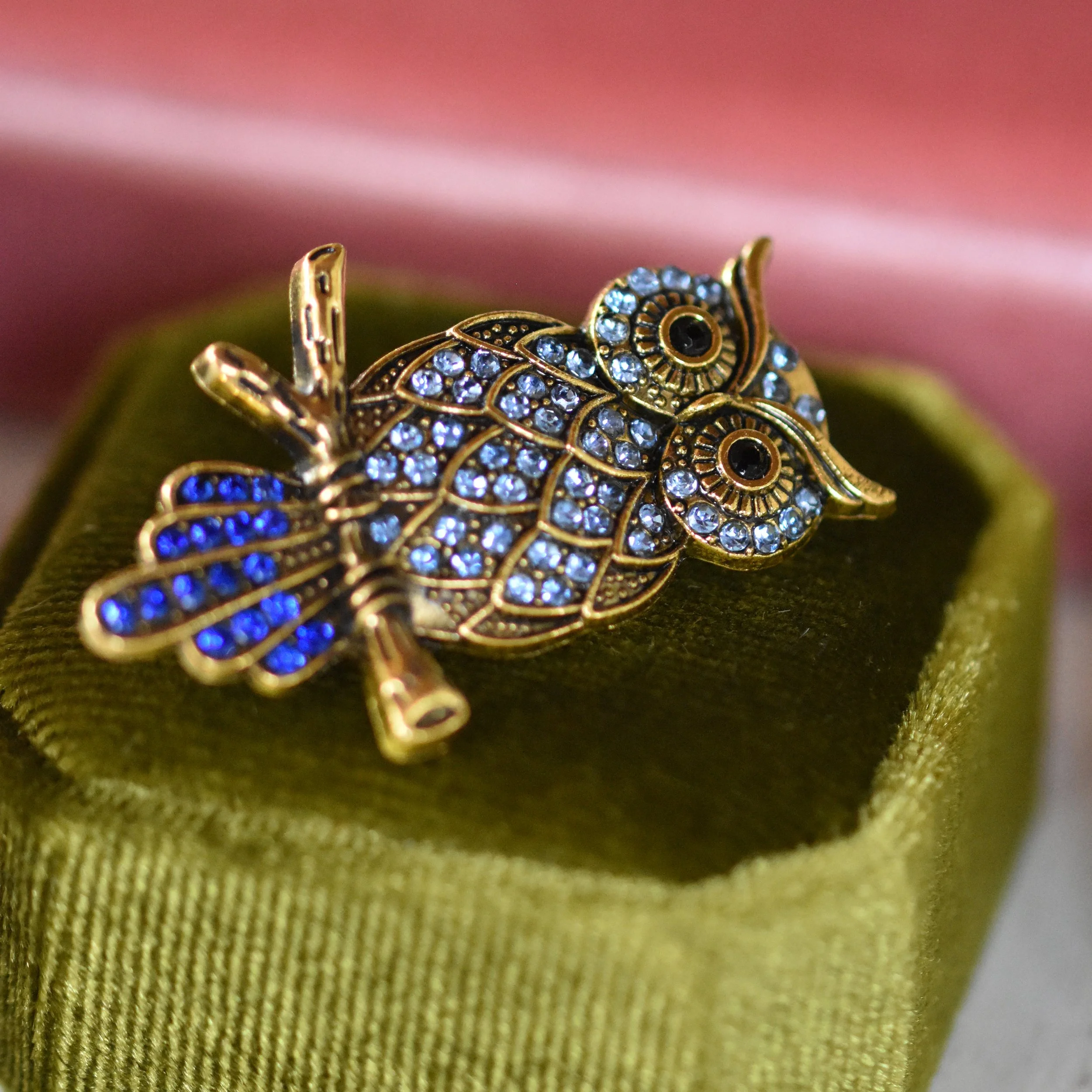 Blue Owl Brooch
