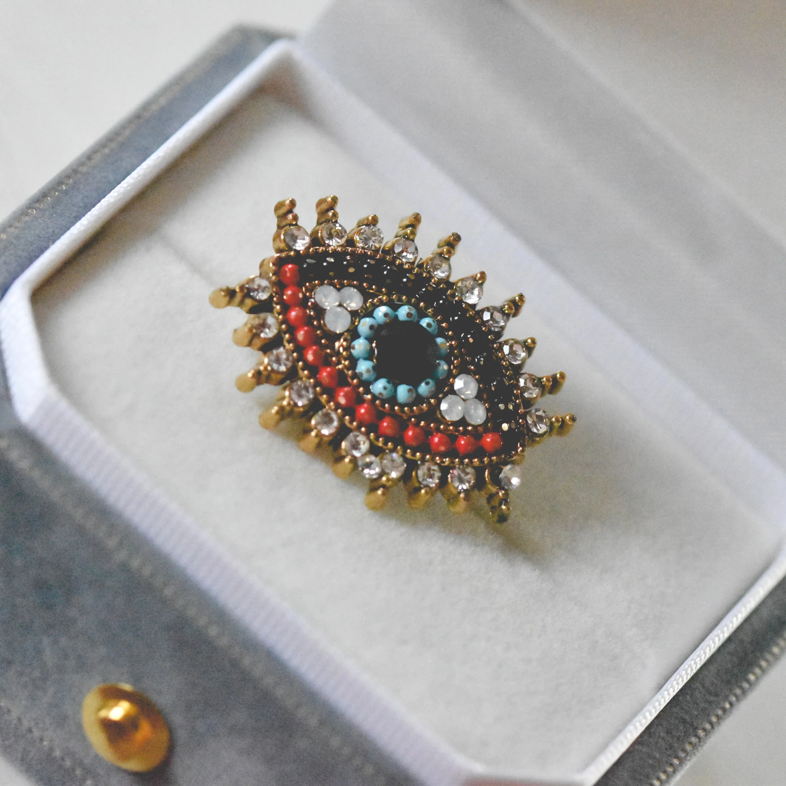 Eye Brooch