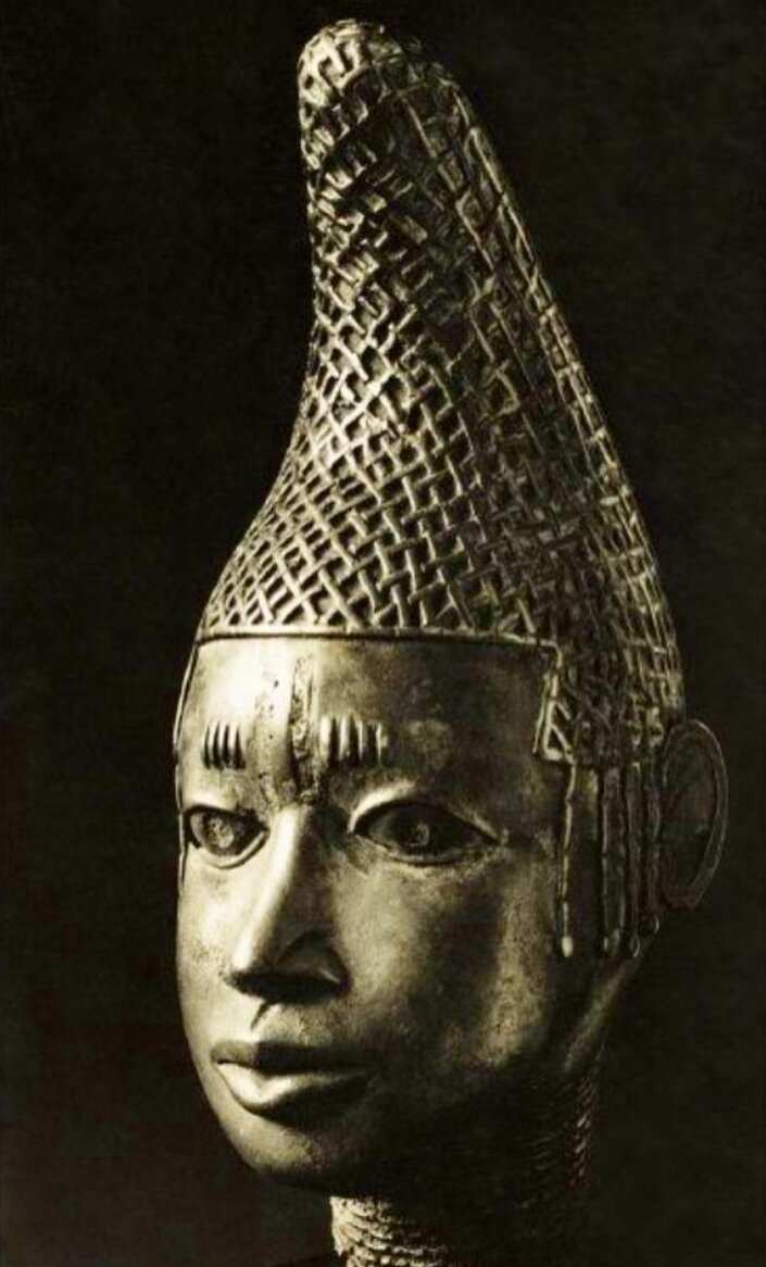 Commemorative Head of Queen Iden