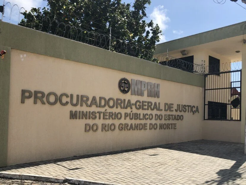 PROCURADOR-GERAL DE JUSTIÇA DÁ PARECER TOTALMENTE FAVORÁVEL AOS MAIS DE DUZENTOS MÉDICOS QUE LUTAM JUDICIALMENTE PARA INGRESSAR NA UNIMED NATAL. 
