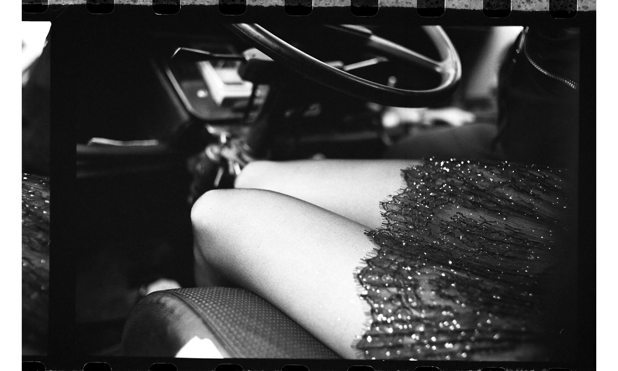 fashion-photographer-paris-john-lander-blackandwhite-03.jpg