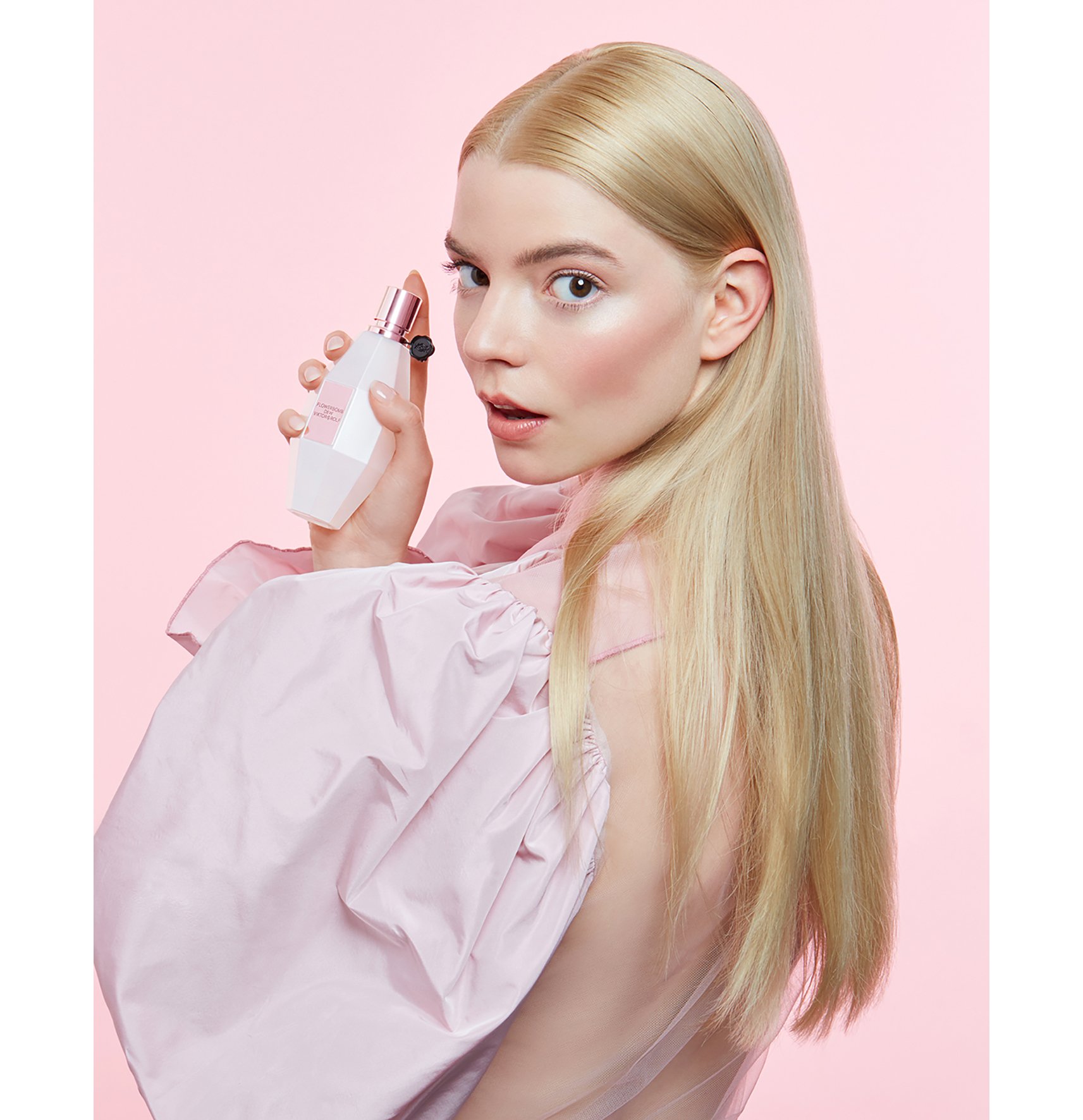 Victor&Rolf-flowerbomb-Anya-Taylor-Joy-©John-Lander-1911-00241.jpg