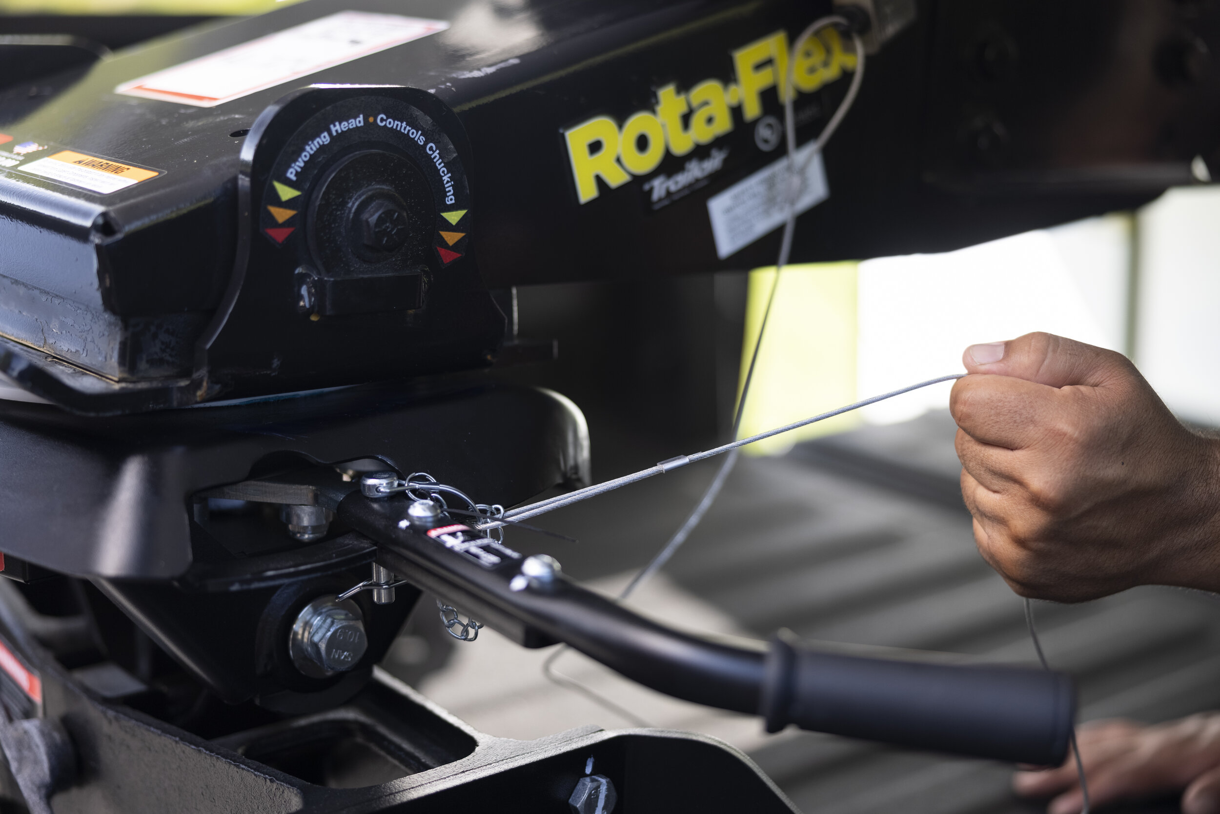 _X5A2035_Exterior Detail_Brake Cable_Ram How-To Towing.JPG