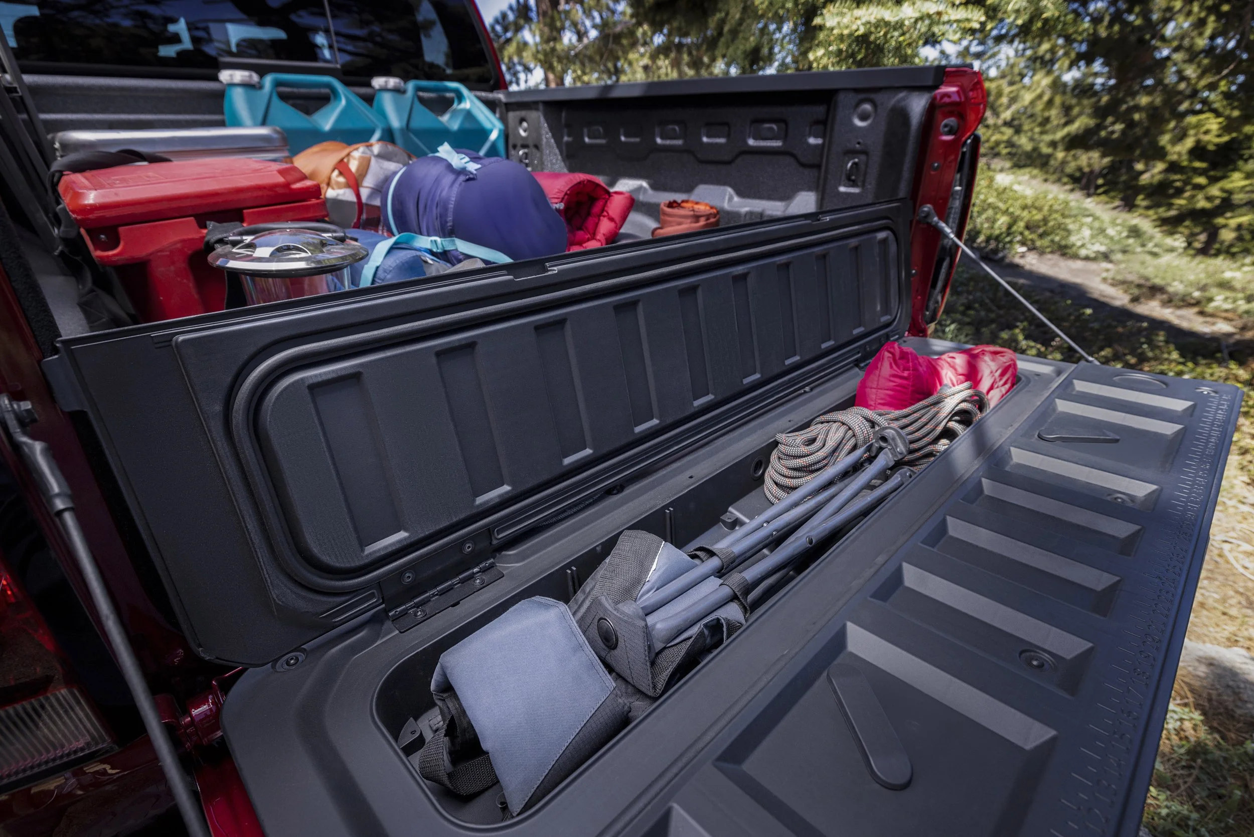 2023-chevrolet-colorado-trail-boss-015.jpg
