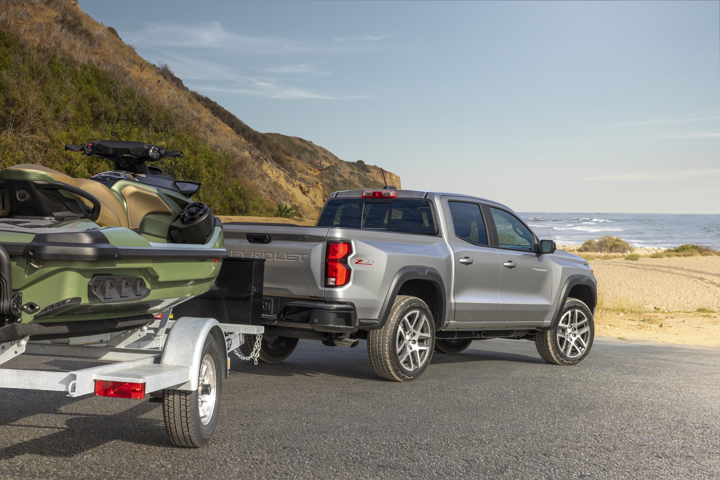 2023-chevrolet-colorado-z71-023.jpg