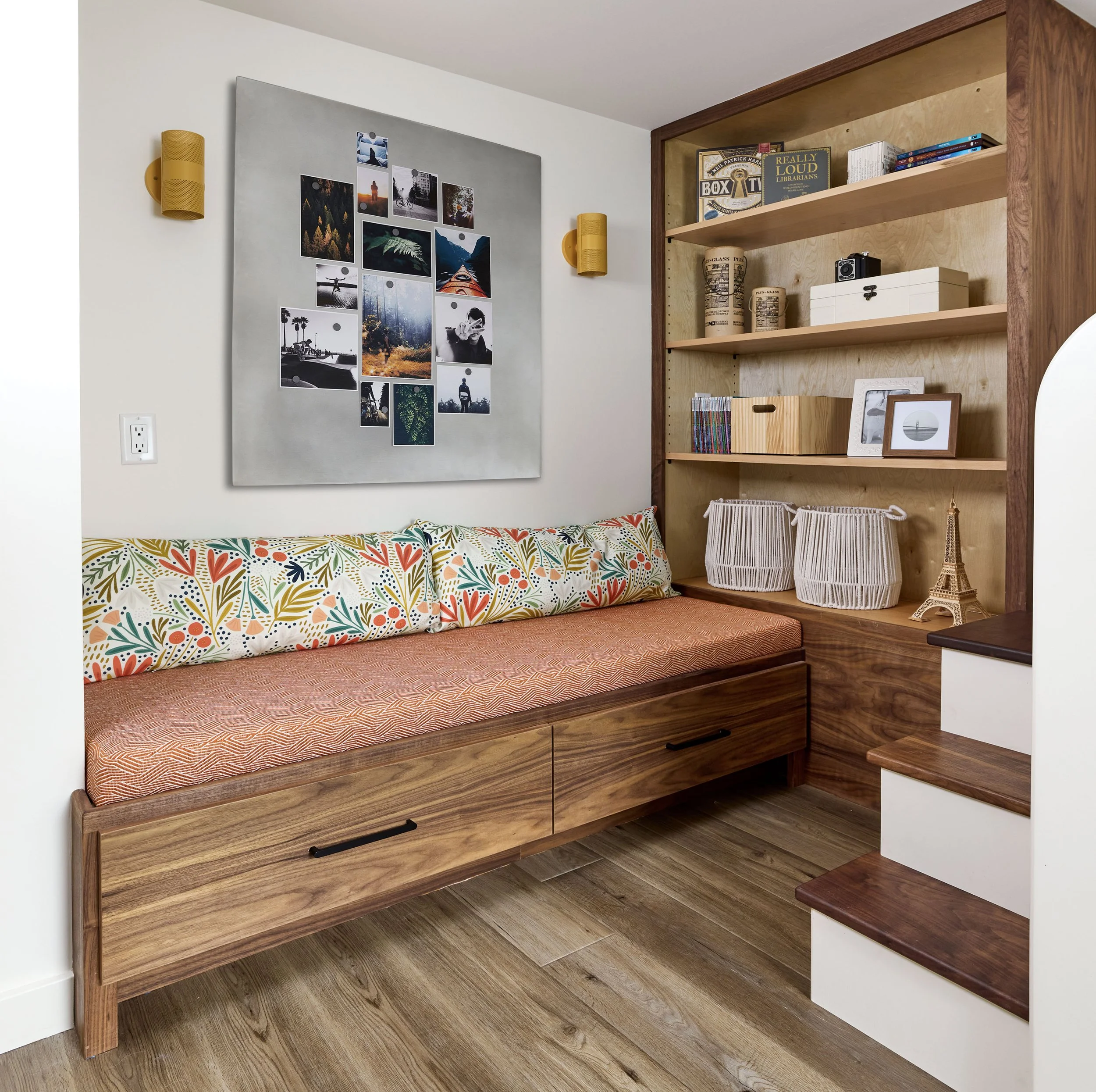 Stanage Bench Weslie Web.jpg