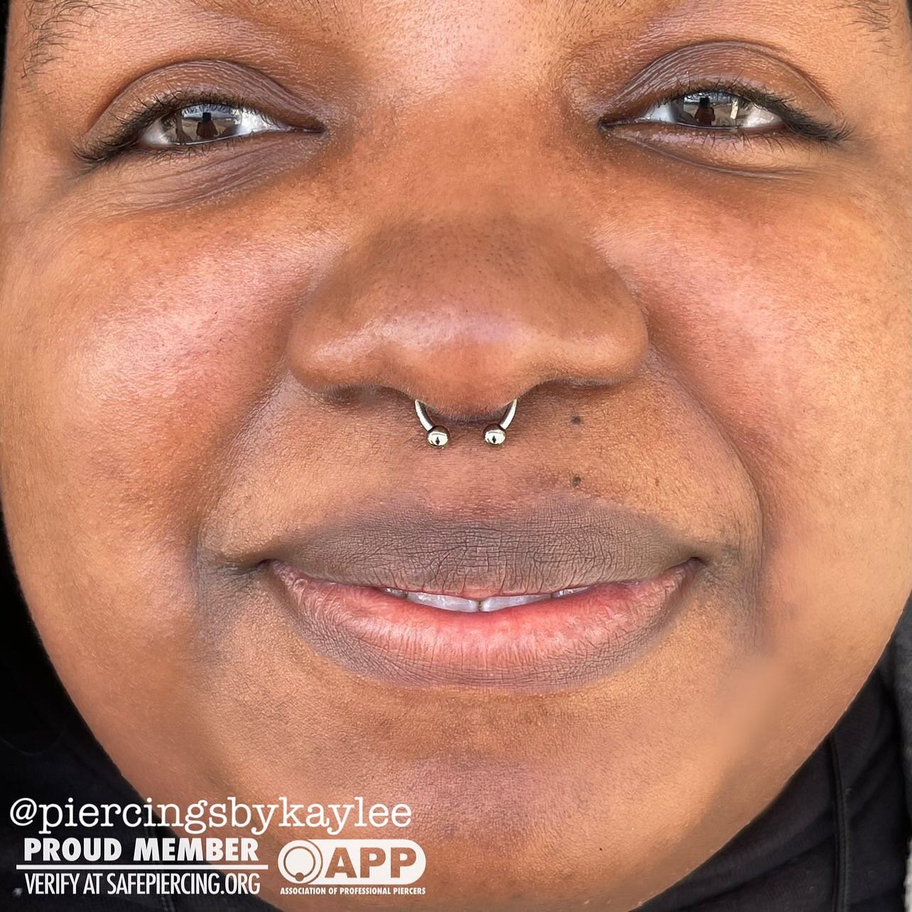 I had the pleasure of piercing the septum the other day, and we were both so happy with the results! Thanks for the trust ✨
.
.
.
#septum #septumpiercing #pierced #piercing #safepiercing #appmember #piercerbabes #kcmo #kansascity #2023