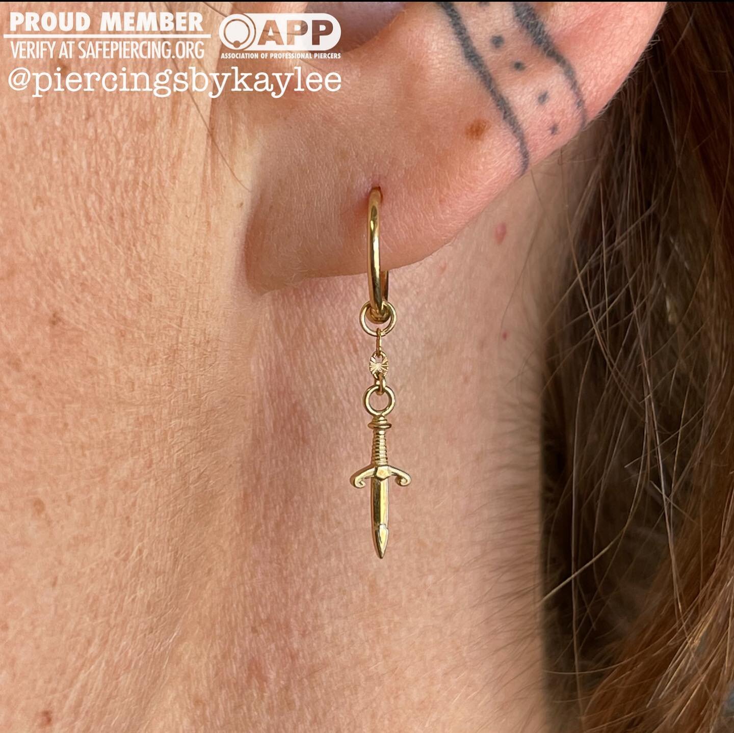 I didn&rsquo;t originally pierce this earlobe, but this rad gold jewelry is from our studio and boy does it look killer! Literally this gold dagger charm is named &ldquo;back stabber&rdquo;. 🗡️
.
.
.
.
#jewelry #bodyjewelry #finejewelry #gold #charm