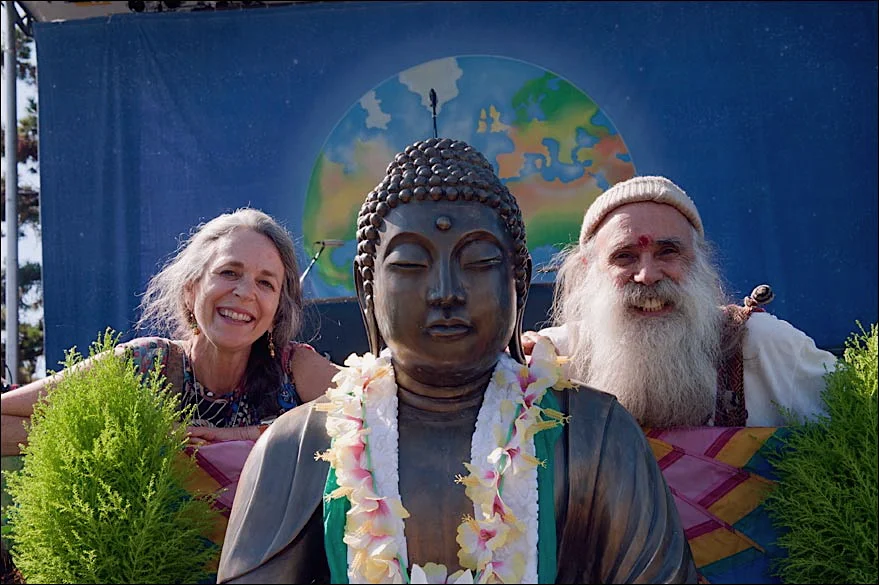 ED 2011 Nikki_Swami_Buddha.jpg