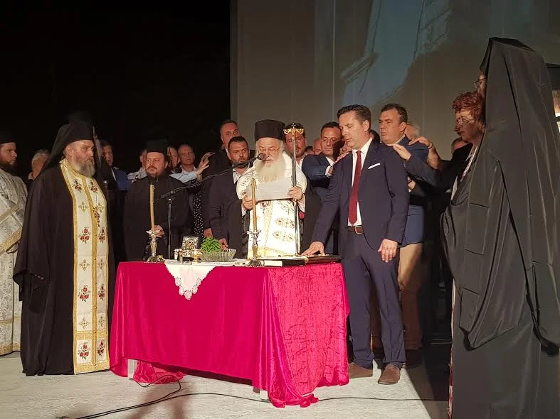 Τελετή ορκωμοσίας της νέας δημοτικής αρχής Νάουσας. Ν. Καρανικόλας: Ίσως είμαστε πιο κοντά από όσο πιστεύουμε