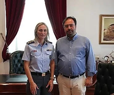 Στον δήμαρχο η διοικήτρια της Σχολής Αστυνομίας