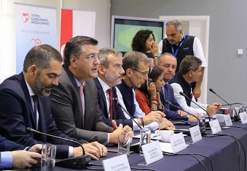 Στις ΗΠΑ με επιχειρηματική-κινηματογραφική ατζέντα ο Τζιτζικώστας