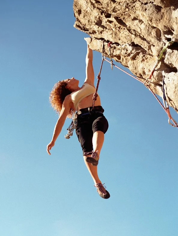 Προγράμματα διάσωσης και βασικών αρχών βουνού από τον ΕΟΣ