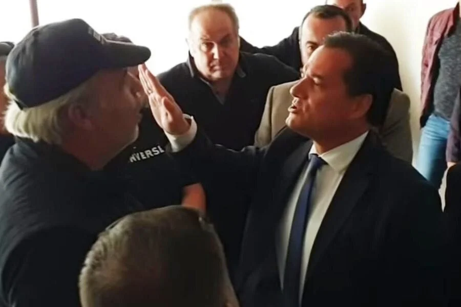 Ο Άδωνις για το επεισόδιο στο Πλατύ: 'Δεν απάντησα στον αγρότη, αλλά στα συμφέροντα'!