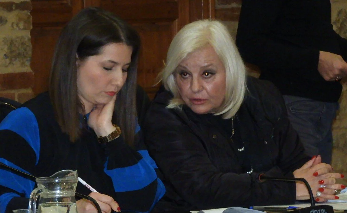 Εν μέσω αντιπολιτευτικών 'πυρών' και πάλι η Γεωργία Μπατσαρά