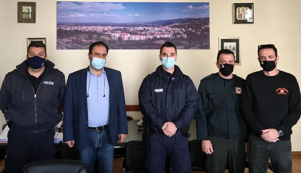 Βέροια. Μικτό κλιμάκιο δημοτικής και ελληνικής αστυνομίας για την τήρηση των μέτρων
