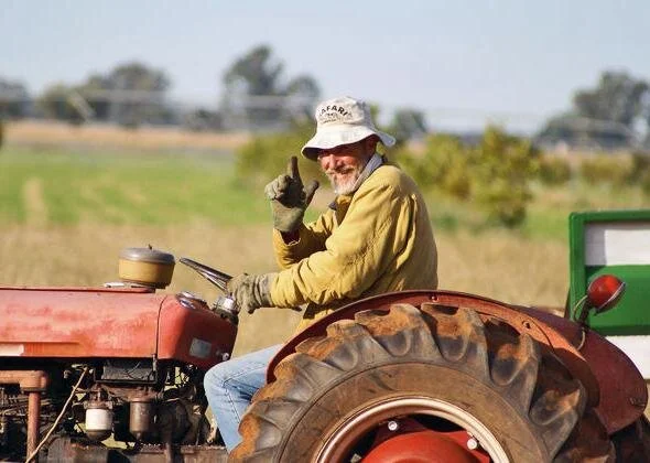 Στους λογαριασμούς των δικαιούχων μέχρι την Παρασκευή η προκαταβολή για το 'Κομφούζιο'