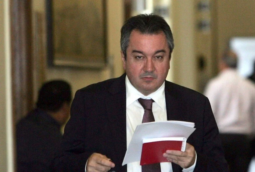 Κορωνοϊός- Μόσιαλος: Η μετάλλαξη του ιού έχει αυξήσει τη διασπορά στη Βρετανία