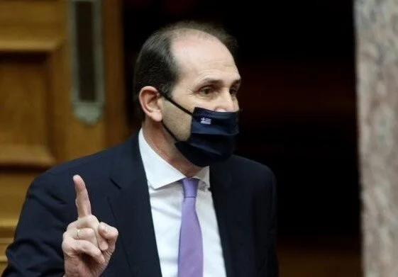 Απ. Βεσυρόπουλος: Πιθανή η μείωση του 30% για ηλεκτρονικές αποδείξεις